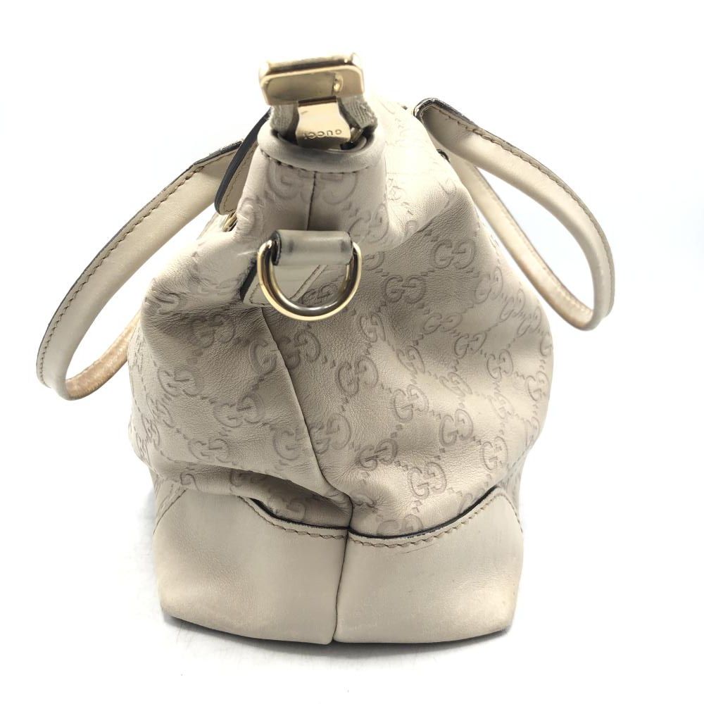 GUCCI シマレザー