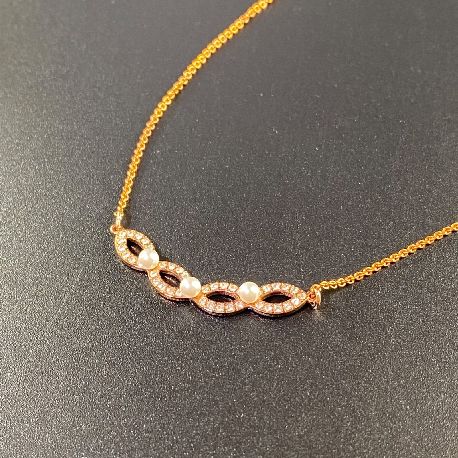 訳あり】スワロフスキー Swarovski Generosity ネックレス SWAROVSKI 