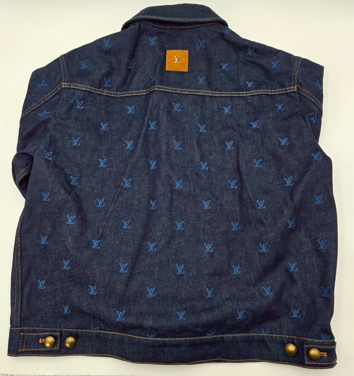 LOUIS VUITTON ブルゾン（その他） 紺x青(総柄) 4103425A0083 4103424N0244_x1_a001.jpg