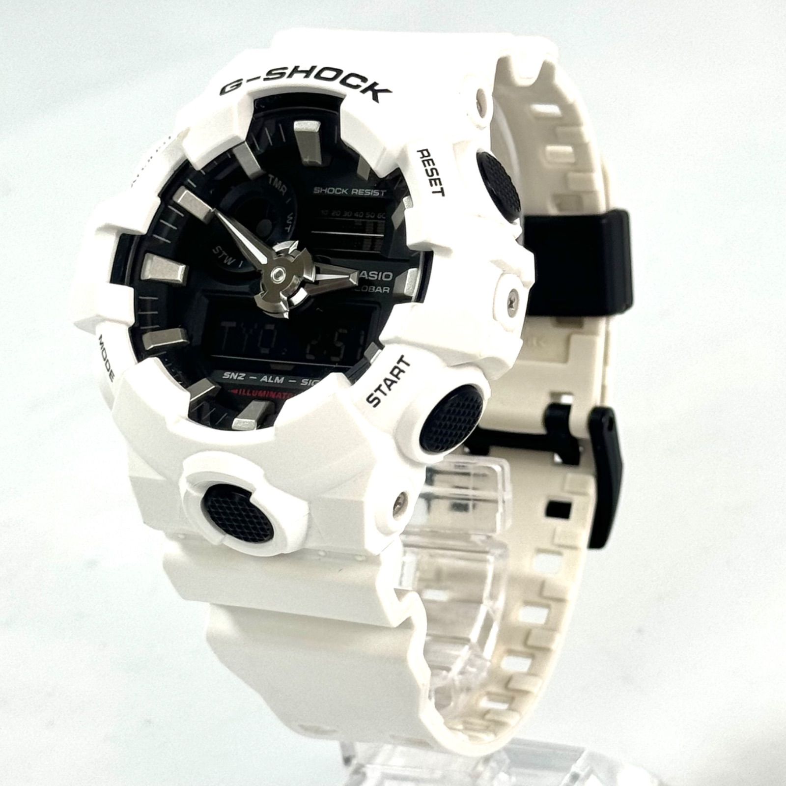 美品】カシオ G-SHOCK ジーショック GA-700-7AJF クォーツ 白 アナデジ