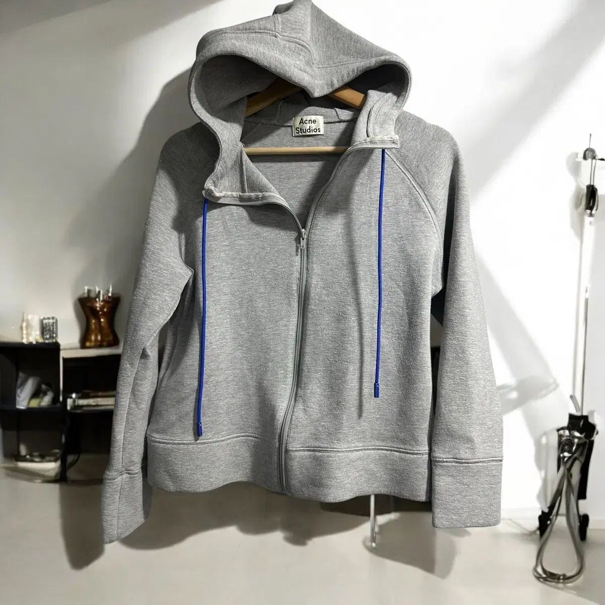 Acne Studios アクネストゥディオズ 最高の触感 キモフードが弱い S 44 55