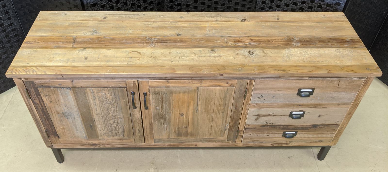 バベルサイドキャビネット(板戸/アンティーク家具) - メルカリ 