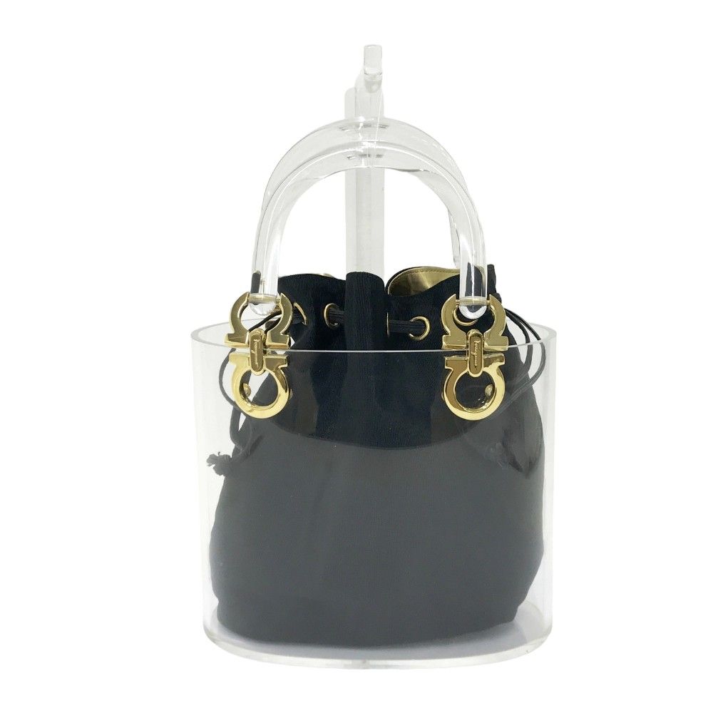 フェラガモ　バック フェラガモ25年春夏「ニュー フェラガモ ソフトバッグ