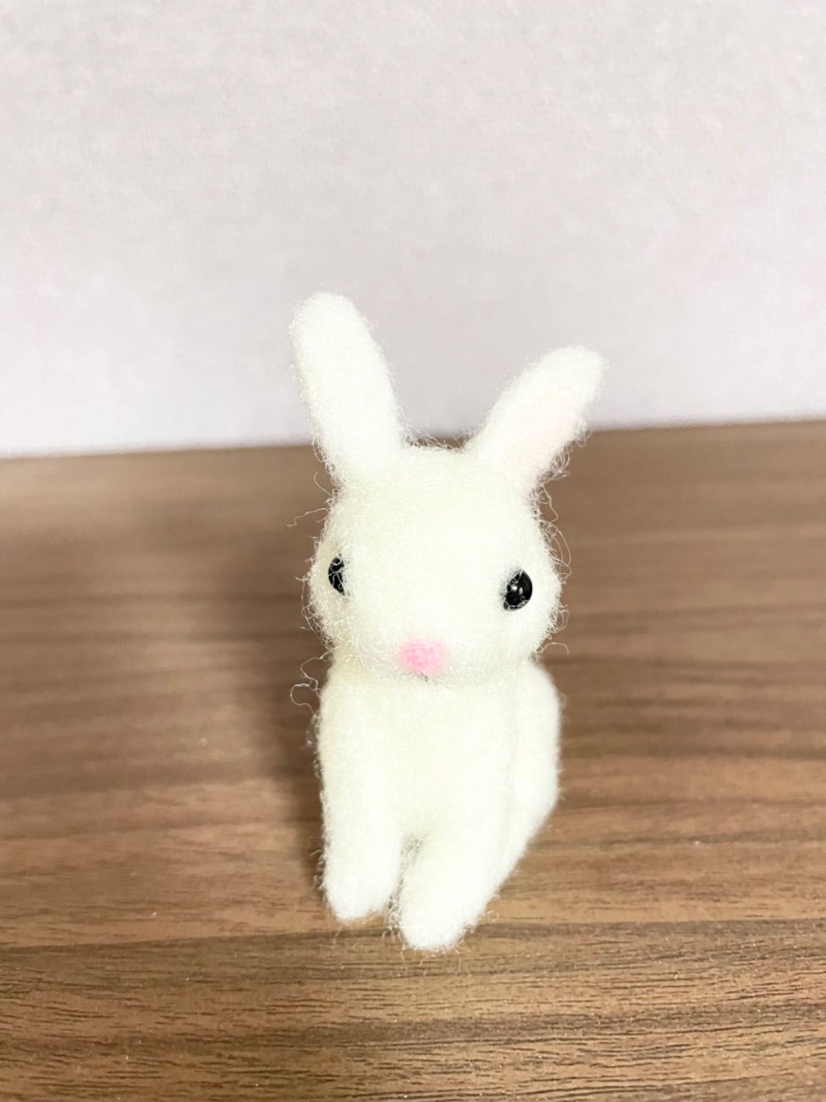 うさぎちゃんとハロウィンベンチ 羊毛フェルト ハンドメイド