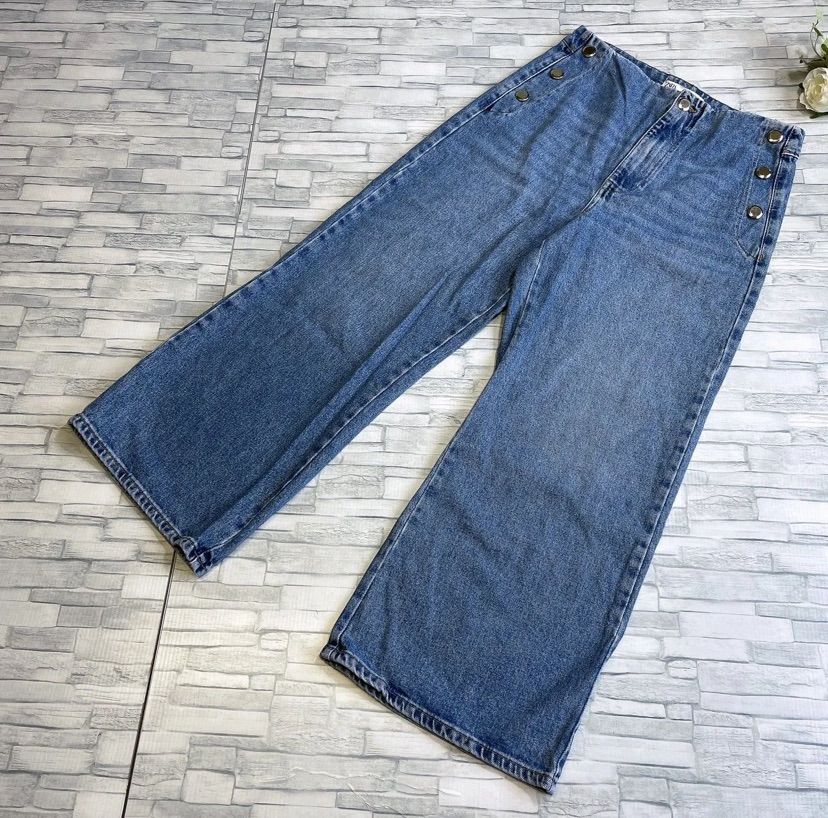ZARA デニム 切り替え ワイドパンツ 希少 ZARA ザラ デニムワイドパンツ レディース ボタン付き - メルカリ