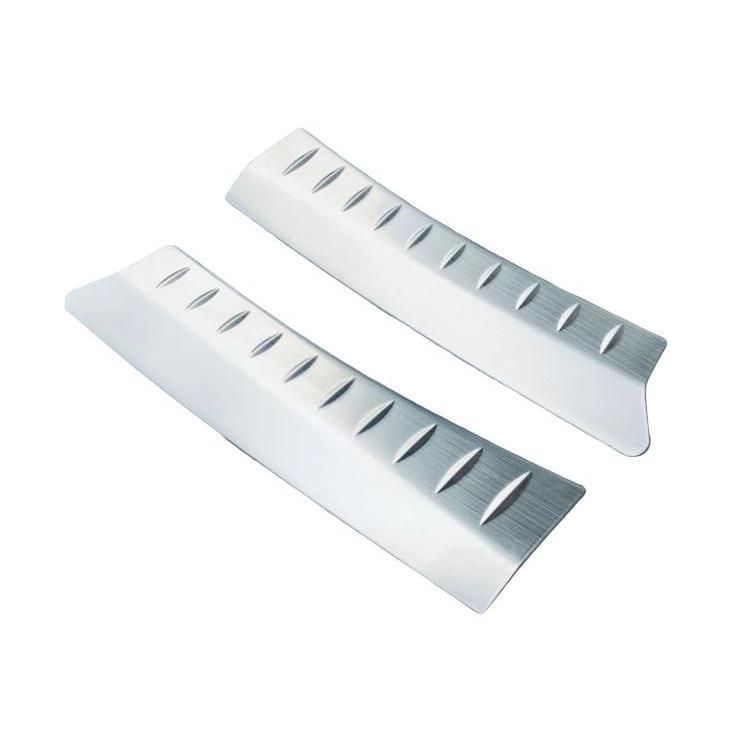 ごんごんページ 圧倒的存在感♪ インナーステップボード ラゲッジパネル カバー