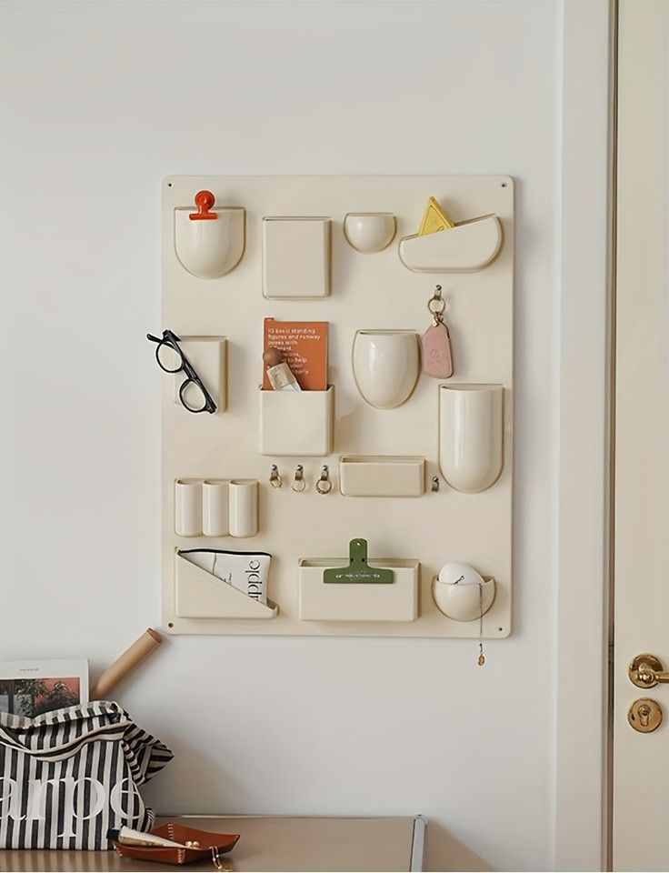 壁掛け収納 16ポケット大容量 装飾品整理に最適 プラスチック製 吊り棚 多用途 ペイントグレー MARWIL-DEMENAGEMENTS_CH