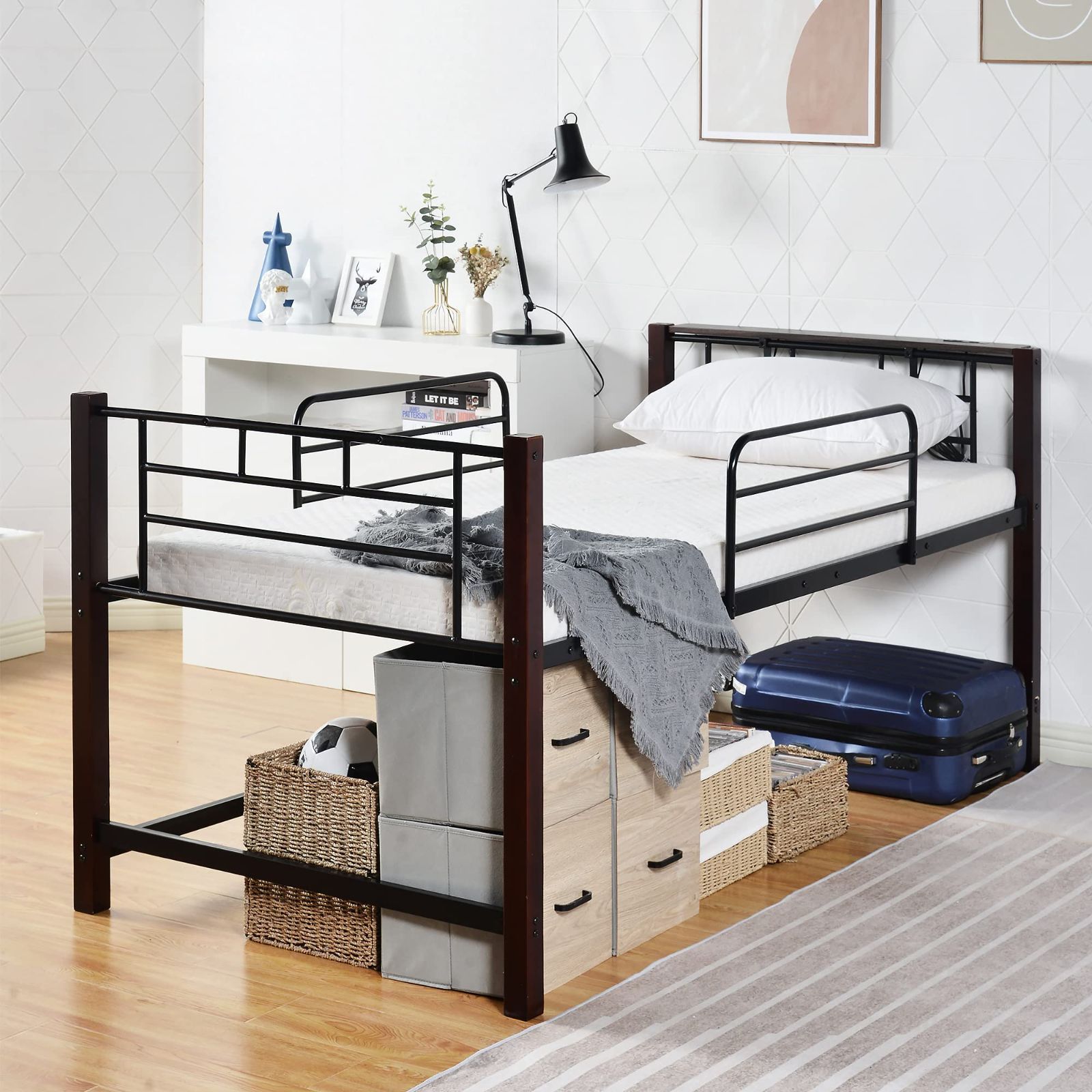 【ブラック】パイプベッド シングル ベッド 宮 三段階高さ調整可 スチール 耐震 楽天市場】ロフトベッド パイプベッド シングル 高さ3タイプ 宮