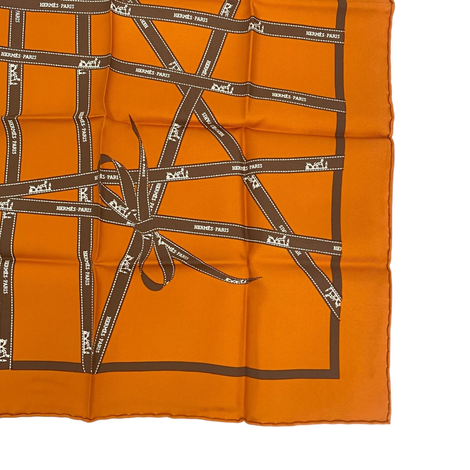 美品 お洒落 エルメス シルクスカーフ カレ90 ボルデュック リボン 箱 橙
