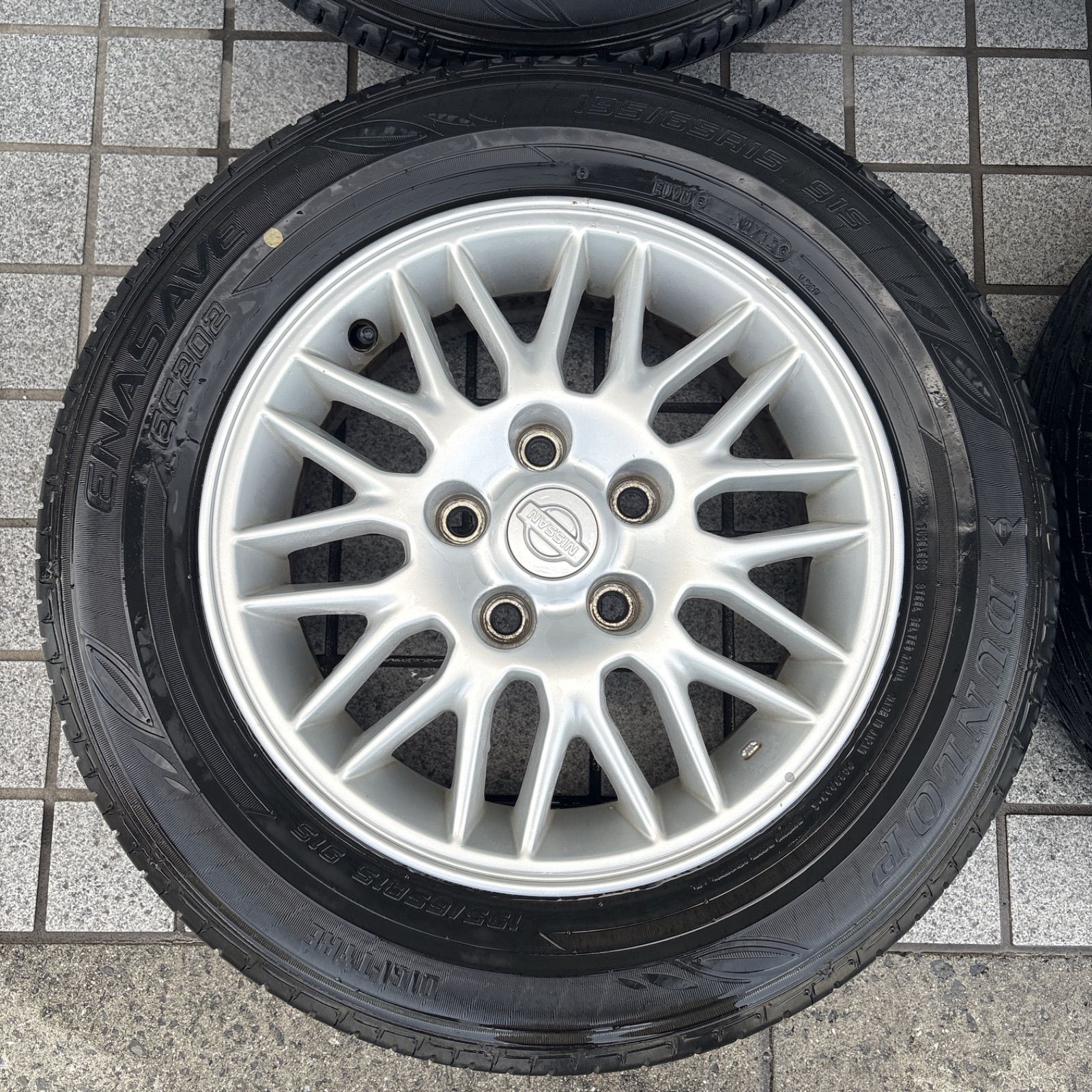 35 ローレル メダリスト 純正ホイール 15インチ 6J +40 日産 ニッサン c35ローレル純正ホイール タイヤセット 15×6j 195