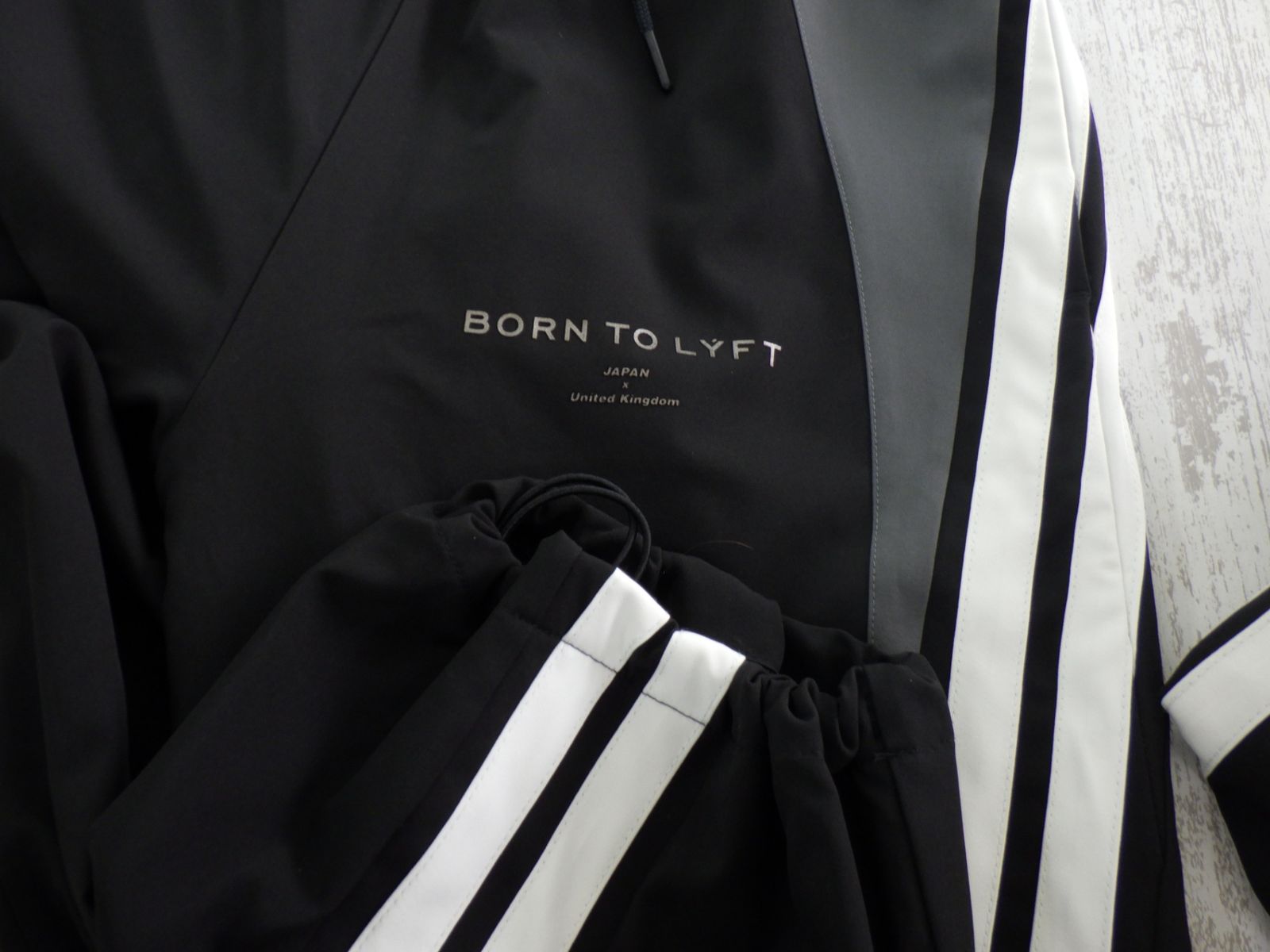 Lyft ブルゾン　M size 新品未使用 OUTER | LÝFT Official Store