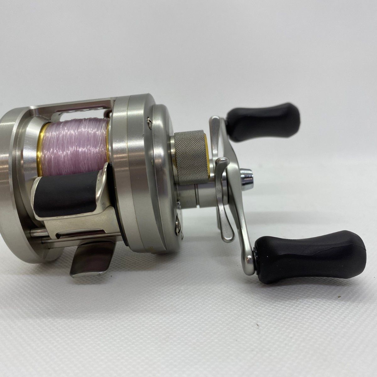 シマノ カルカッタコンクエストDC200 RIGHT : フィッシング相模屋Yahoo