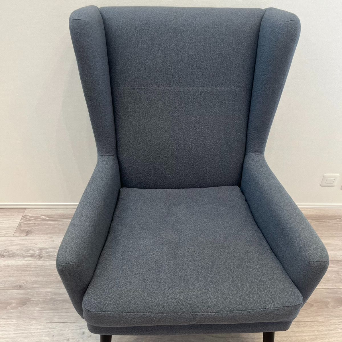 moda en casa TOMCAT チェア ラウンジチェア シンプル グレー おしゃれ エレガント 椅子 上品 シック カフェチェア