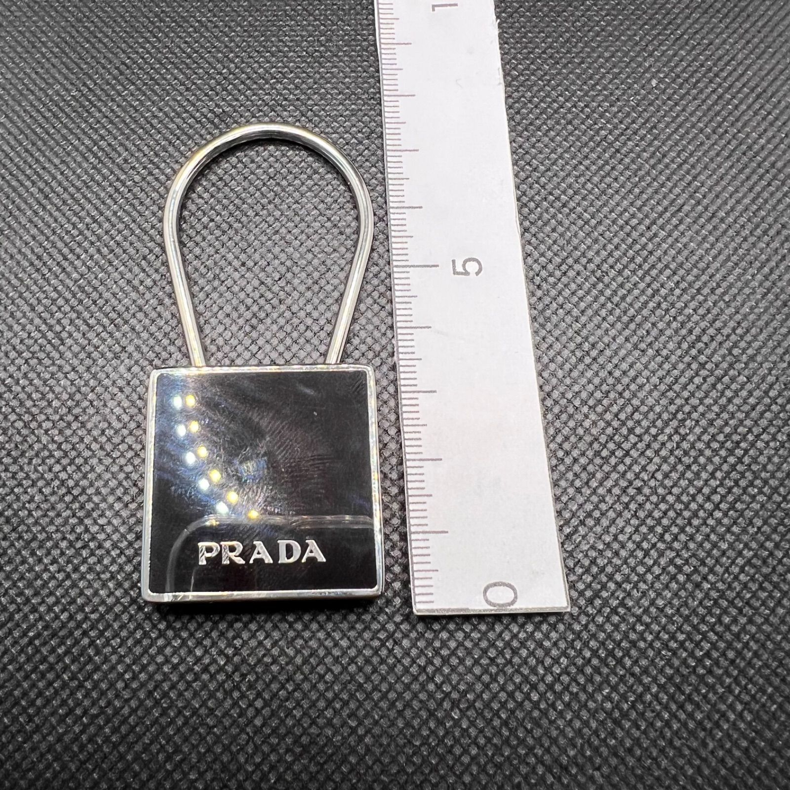 プラダキーホルダーM715 PRADA KEYRING プラダキーホルダー M715