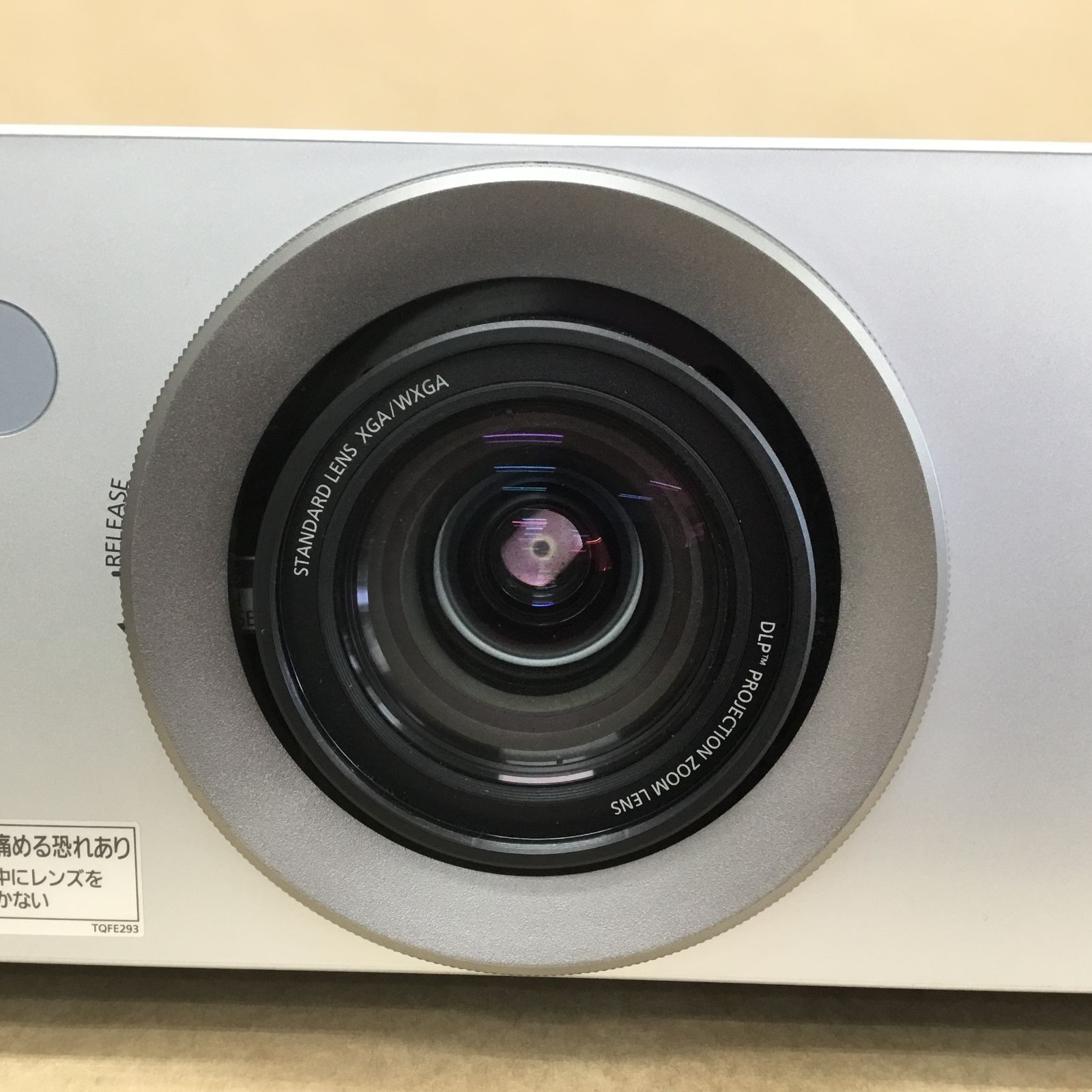 ランプ使用(1)(2)769時間 Panasonic プロジェクター PT-DX610S 6500