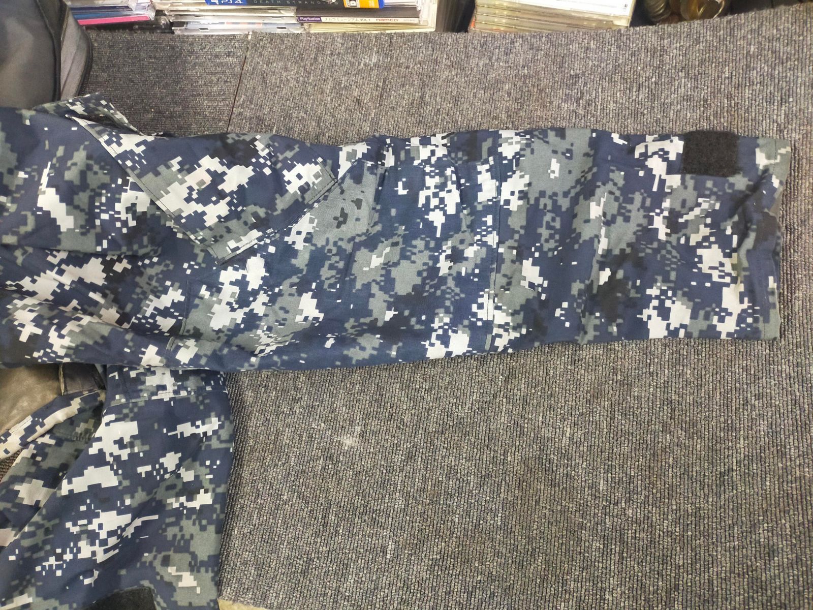  USMC 実物 APECS ゴアテックスパーカー MARPAT ウッドランドカモ Medium Regular Tennier製 腕時計 キャップ その他 トップス