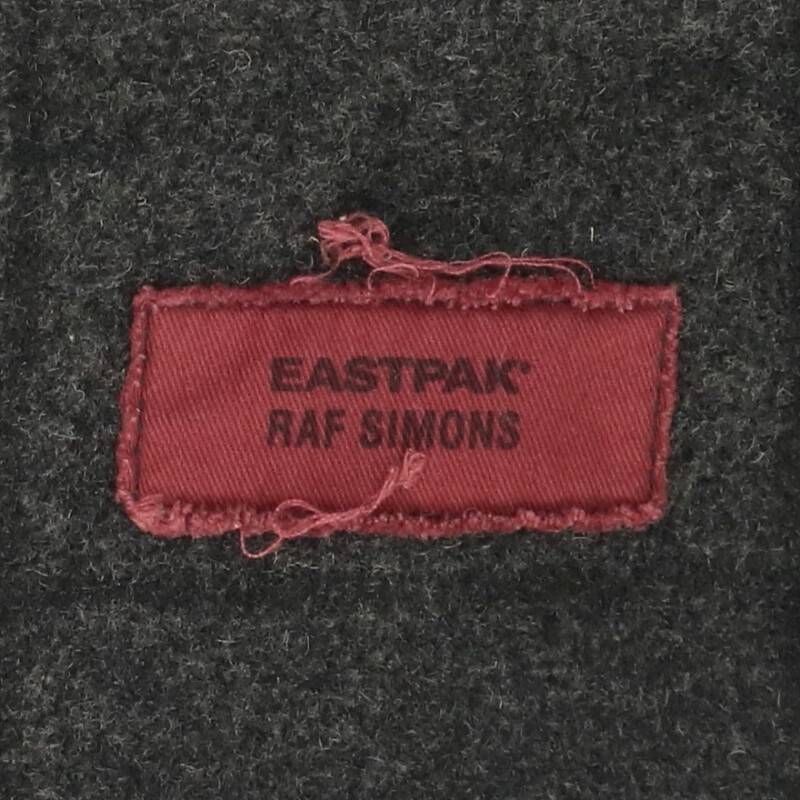 ラフシモンズ ×イーストパック EASTPAK 08AW パッチ付きウールチェック 