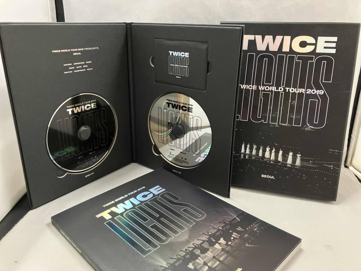 DVD 【輸入版】TWICE WORLD TOUR 2019 'TWICELIGHTS' IN SEOUL - メルカリ