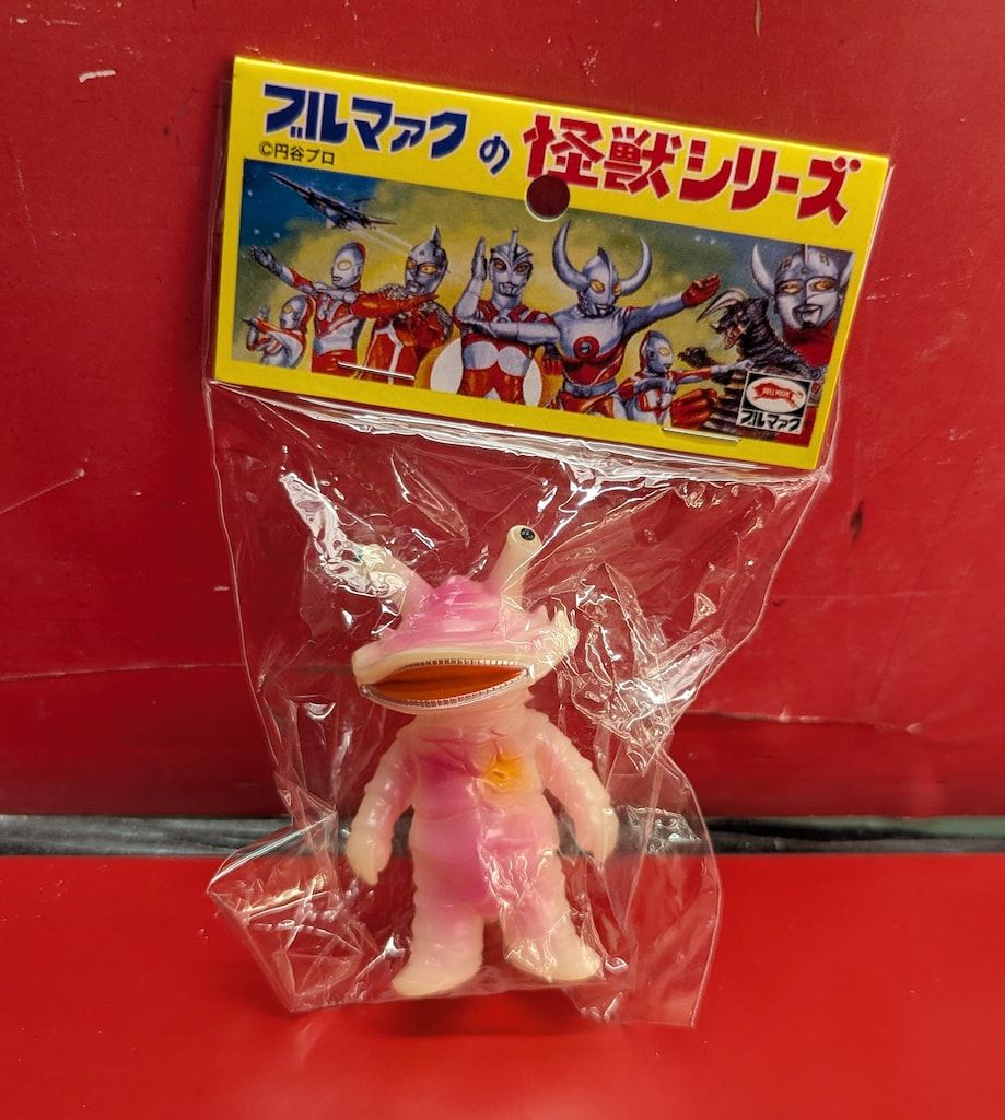 こちらです ラジエーター トヨタ ランドクルーザー URJ202W UZJ200W 2007年