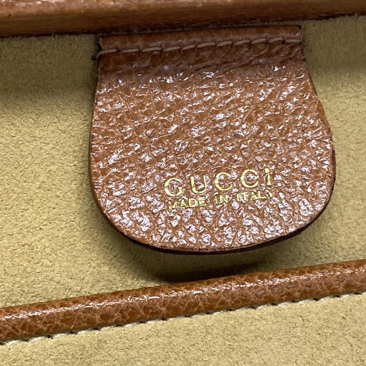 グッチ