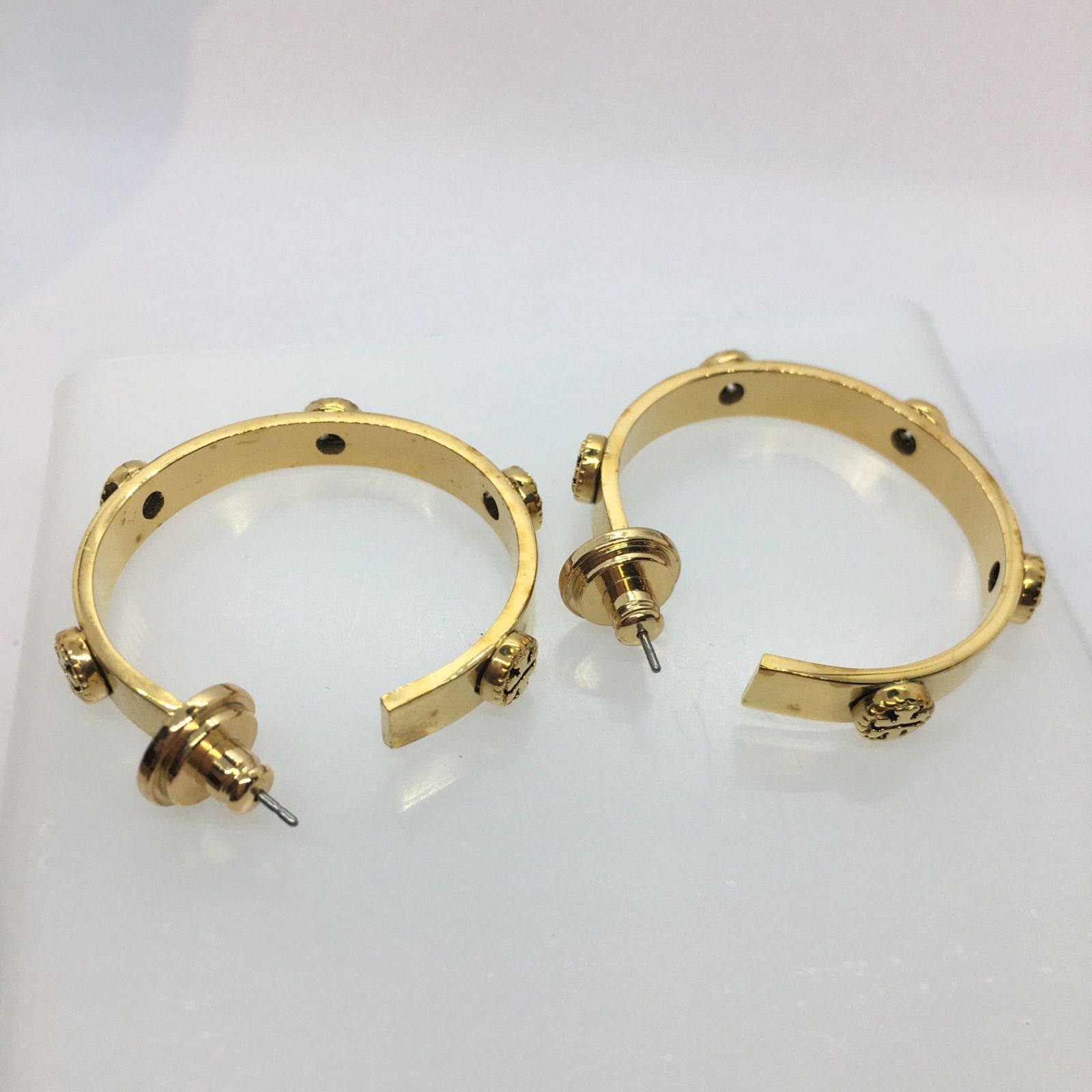 ゴールド トリーバーチフープピアス TORY BURCH トリーバーチ ピアス ロゴ フープ ゴールド 87041