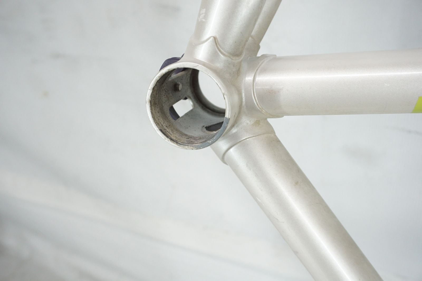 フレームセット バイチャリ阪急塚口店