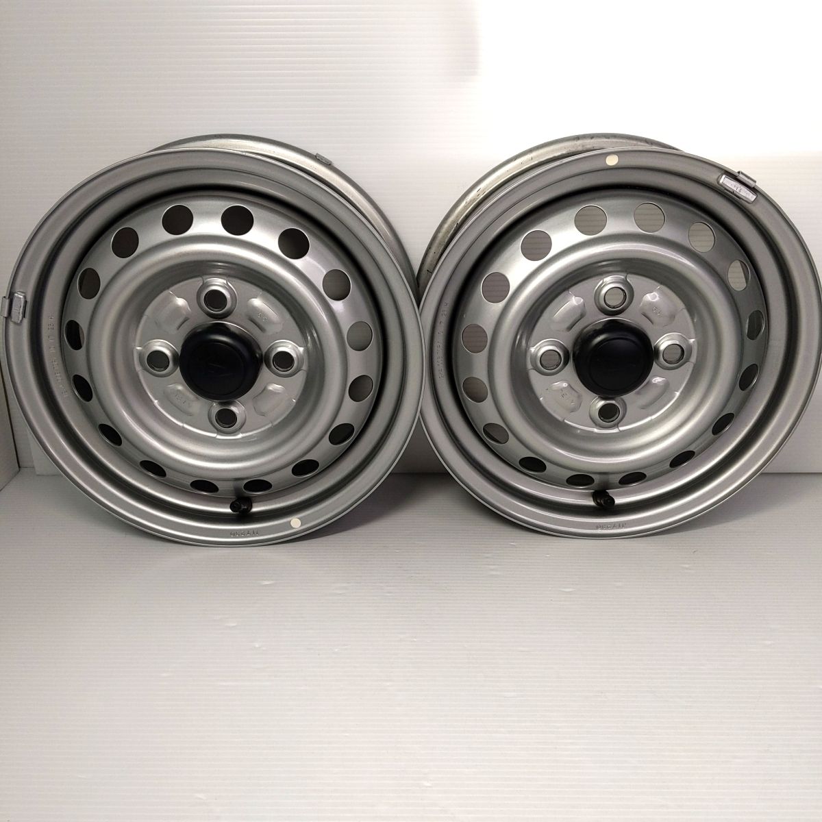 中古品】ダイハツ 純正 12インチ スチールホイール トラック等