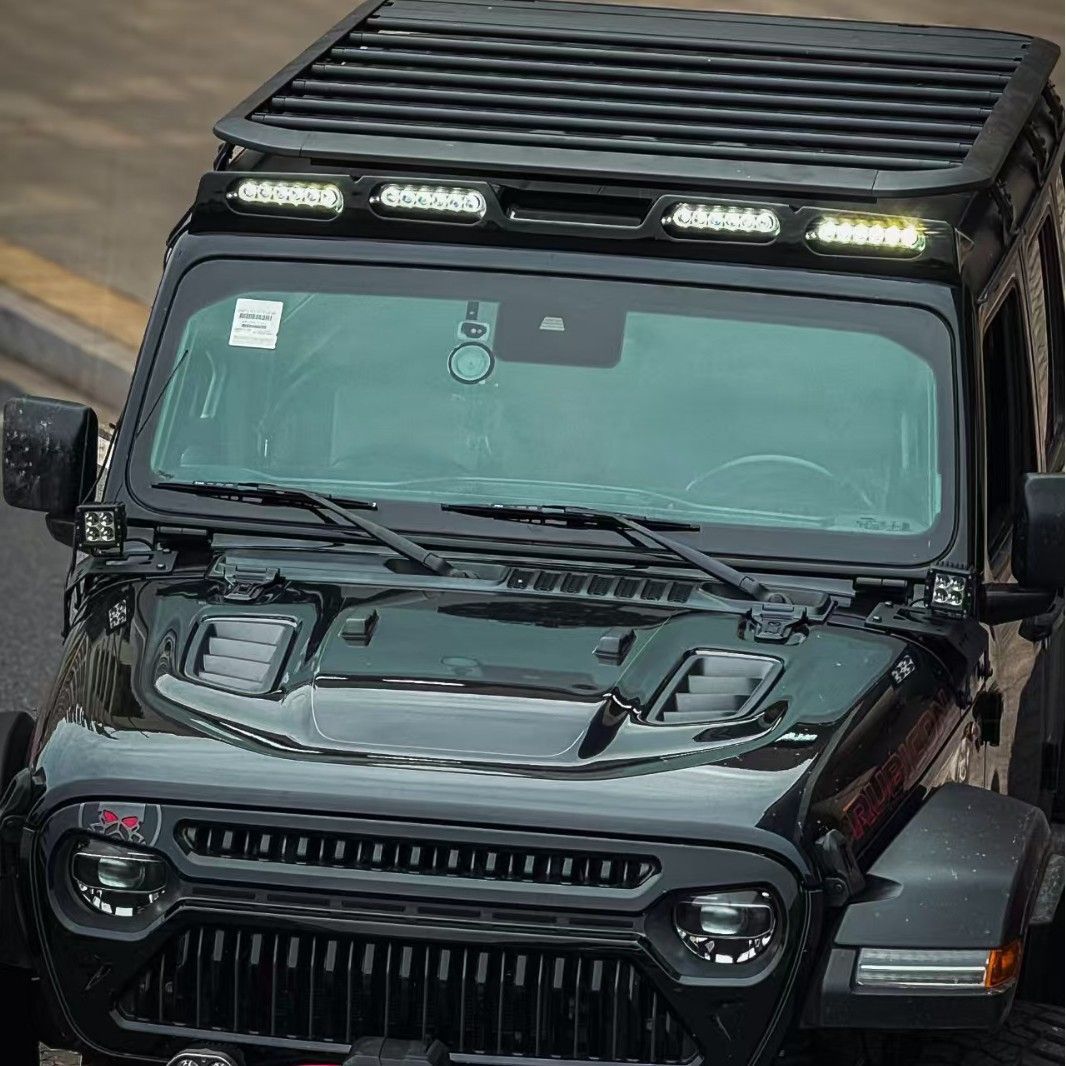 趣味 18-24吉普JL牧马人 四眼LEDトップライト - 角斗士デザイン ブラック 車上用探照灯 送料無料。