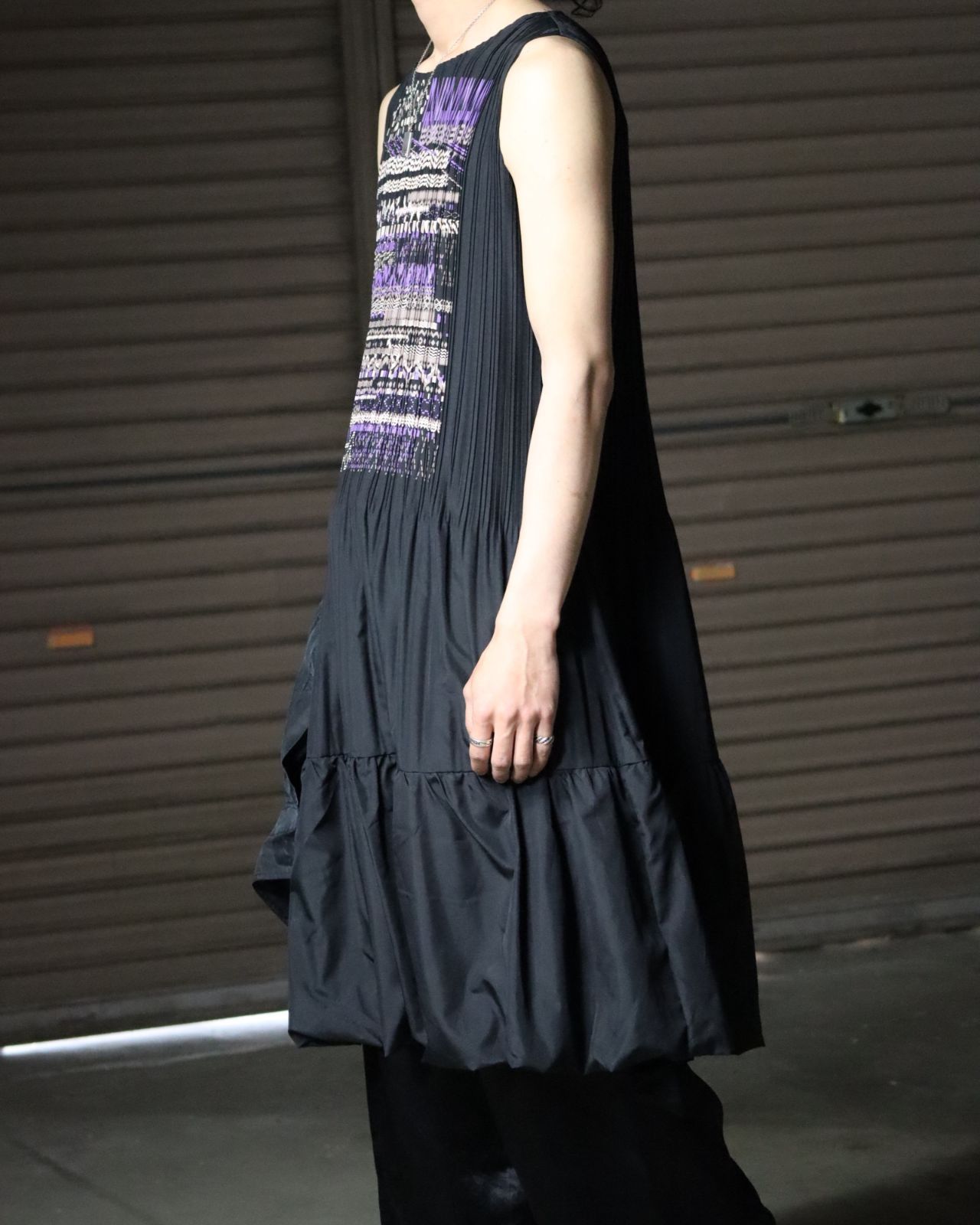 sleeveless one-piece