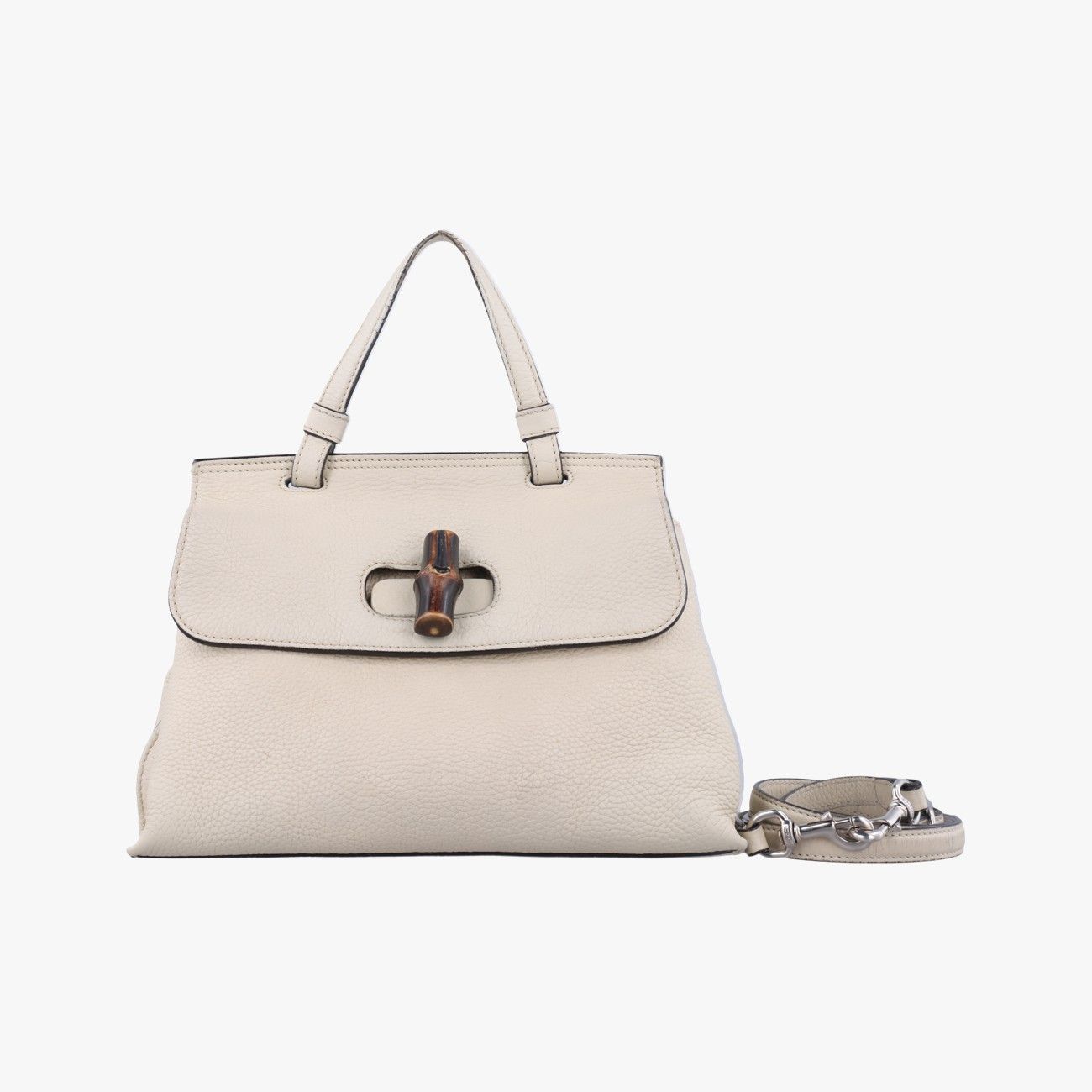 グッチGucciバンブーデイリー ホワイト レザー 370831 F018748703