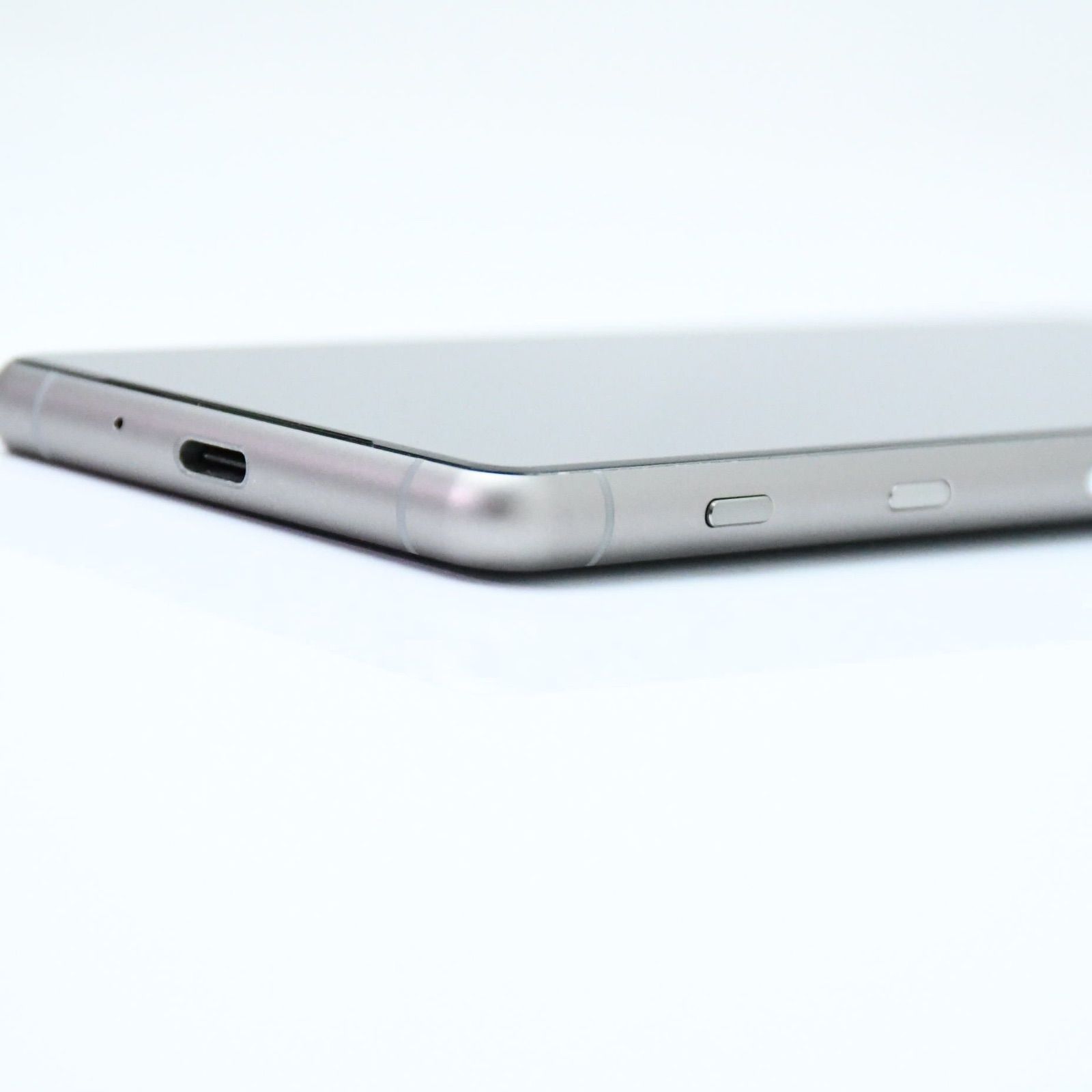 Xperia - ドコモ　XPERIA SO-53B 本体　ジャンク品　フロストシルバー SONY ジャンク＊動作可】SIMフリー Xperia 5 III SO-53B フロスト