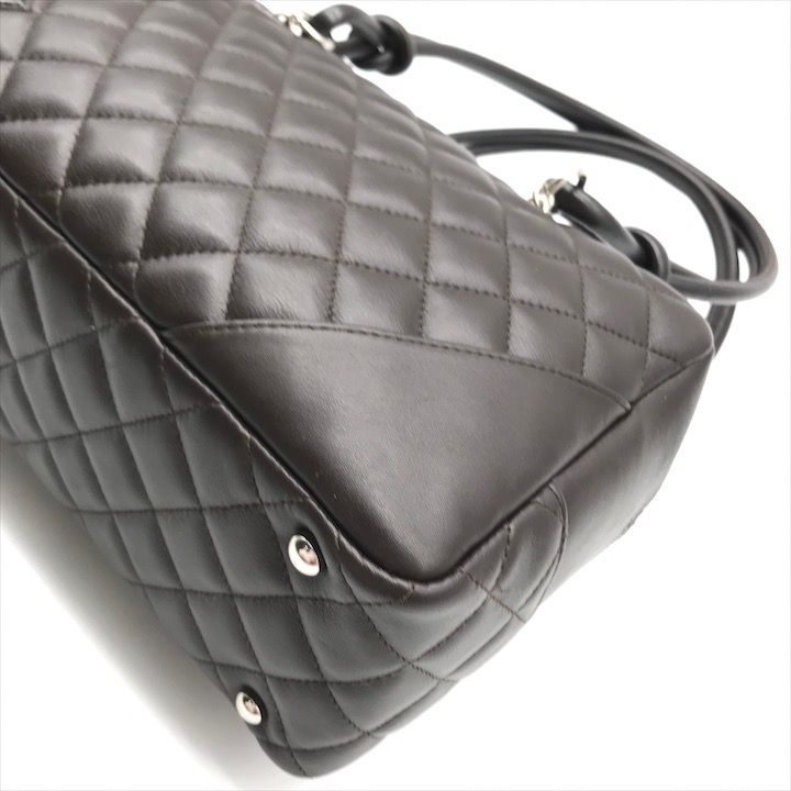 美品 CHANEL シャネル ココマーク カンボン レザー エナメル ショルダー ボーリング バッグ レディース ファッション小物 ブラウン a7872 美品 CHANEL シャネル ココマーク カンボン レザー エナメル