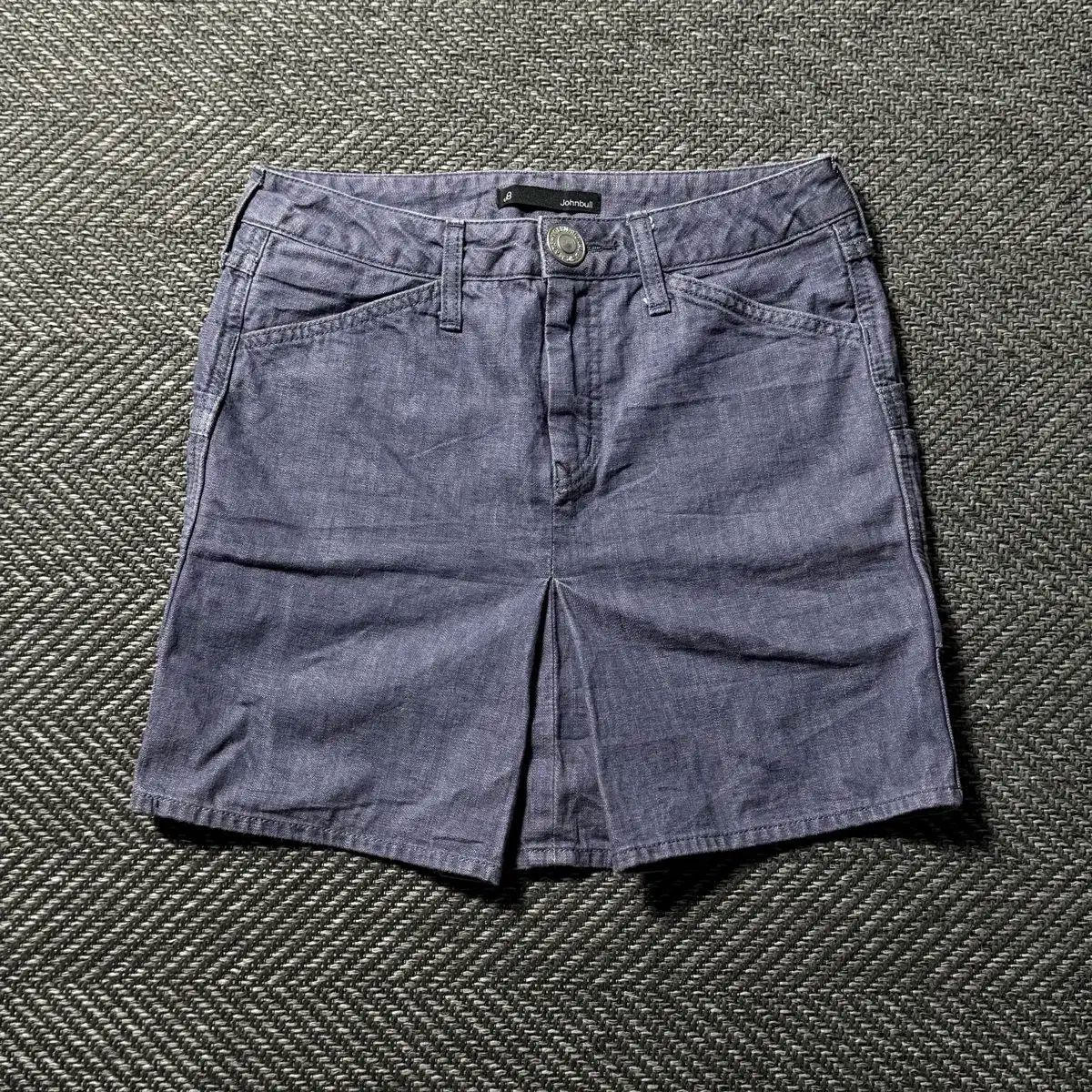 ゾンブル スカート 初めての挑戦がたくさん！モーニング娘。主演舞台で