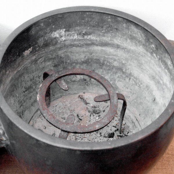 金属製の火鉢 金属製 火鉢 植木鉢 金魚鉢 金物 骨董品 直径25cm×高