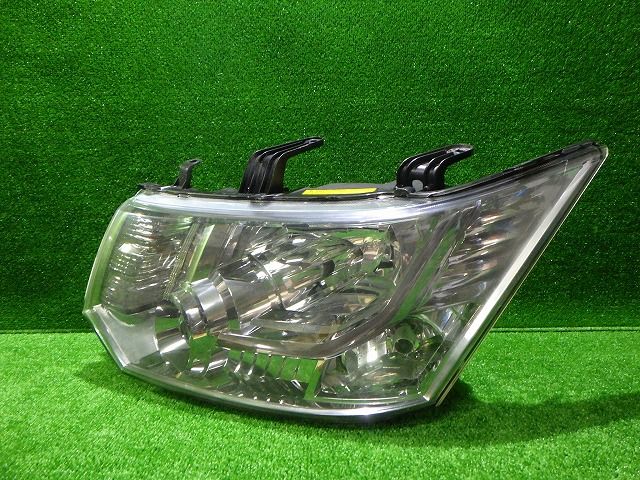 デリカD:5 HID ヘッドライト 左右セット KOITO 100-87918 デリカD:5 HID ヘッドライト 左右セット KOITO 100-87918 デリカ D：5