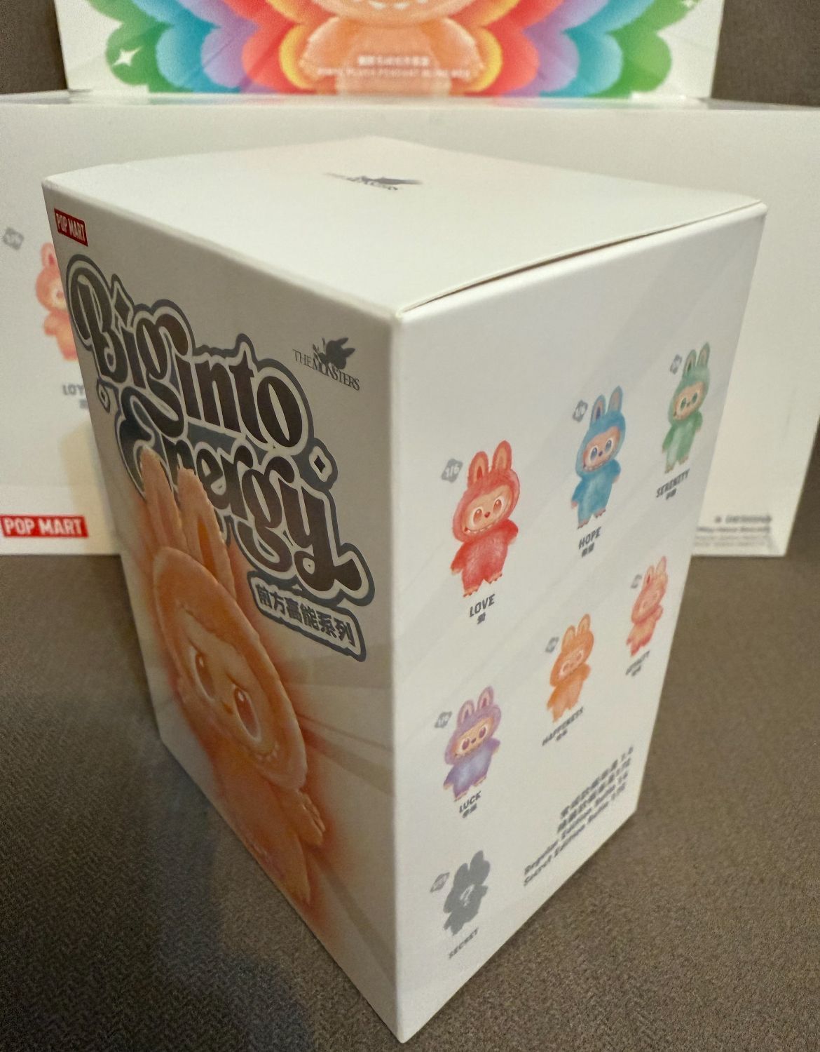正規品 LABUBU THE MONSTERS Big into Energy 新品 未開封