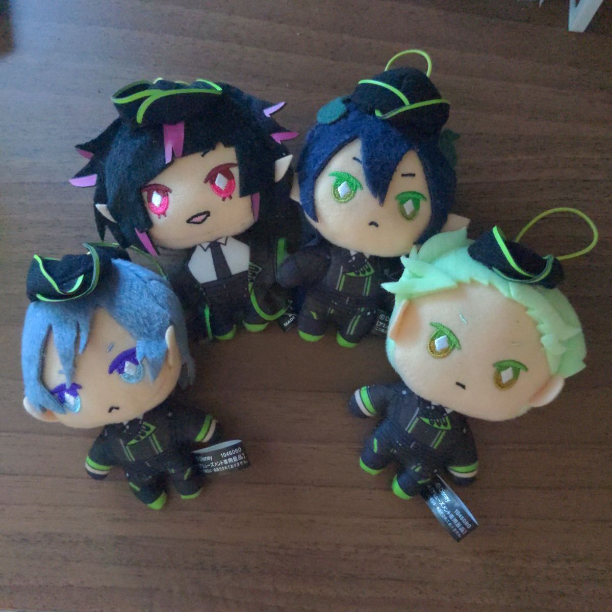 ツイステ ディアソムニア寮 寮服マスコット マレウス リリア セベク