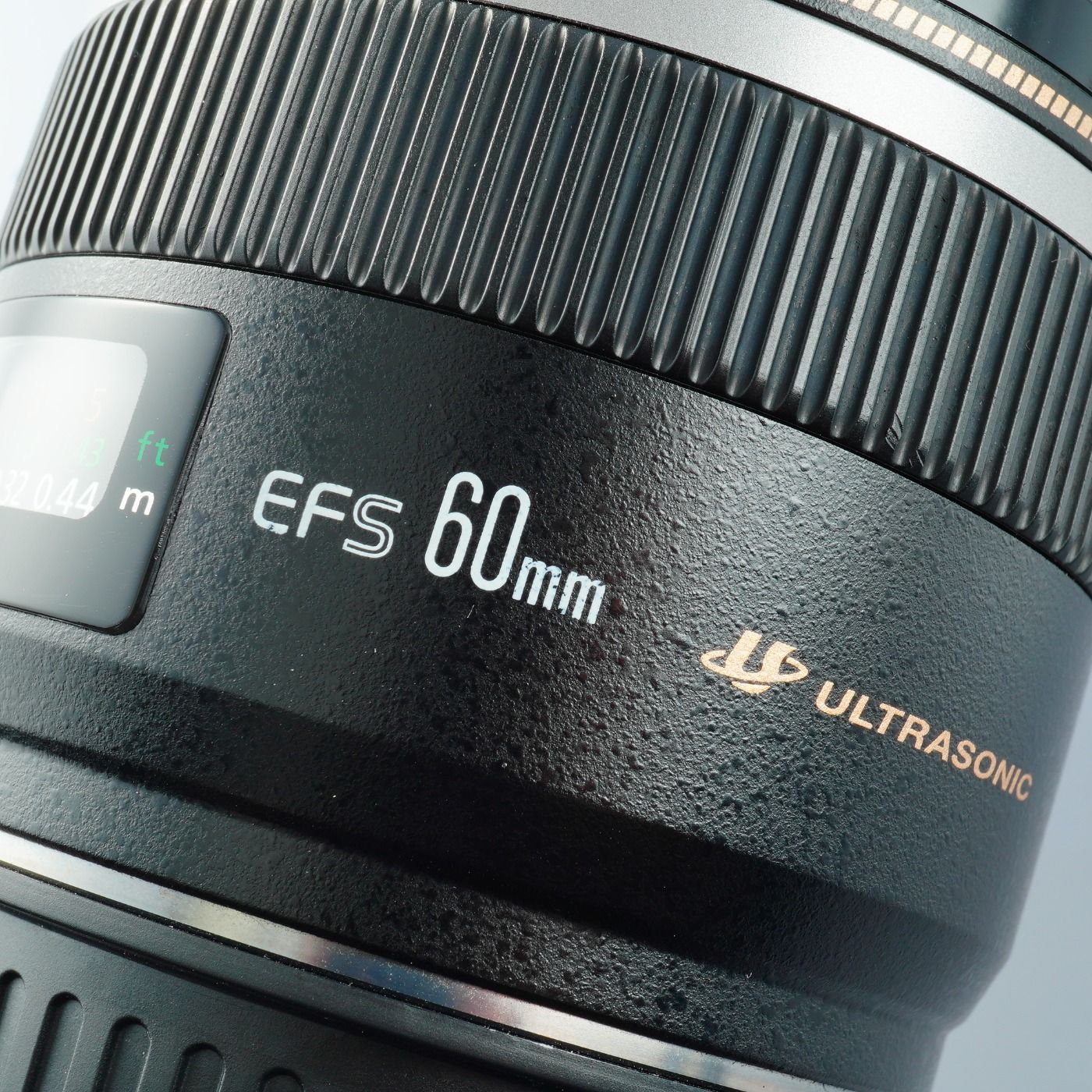 EF-S 60mm