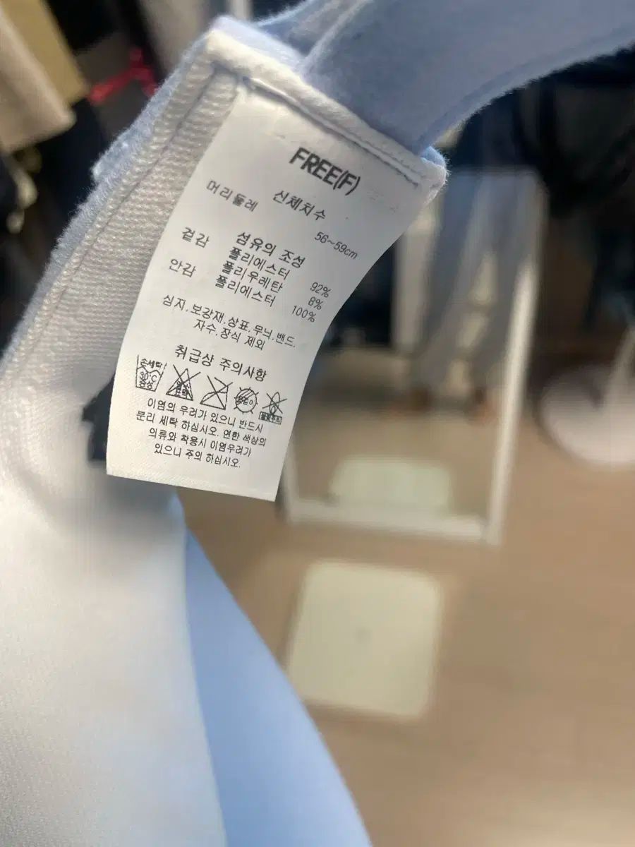 J.LINDEBERG J.リンドバーグ ゴルフ サンキャップ サンバイザー