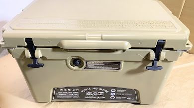 開封済・未使用品】FIELDOOR ノーザンクーラーボックス 42.5L a15770 
