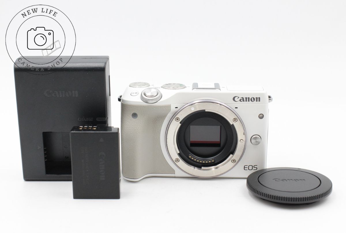 オリンパス E-M5 II 本体（純正箱・付属品付き）7762 シャッター回数 オリンパス E-M5 II 本体（純正箱・付属品付き）7762 シャッター