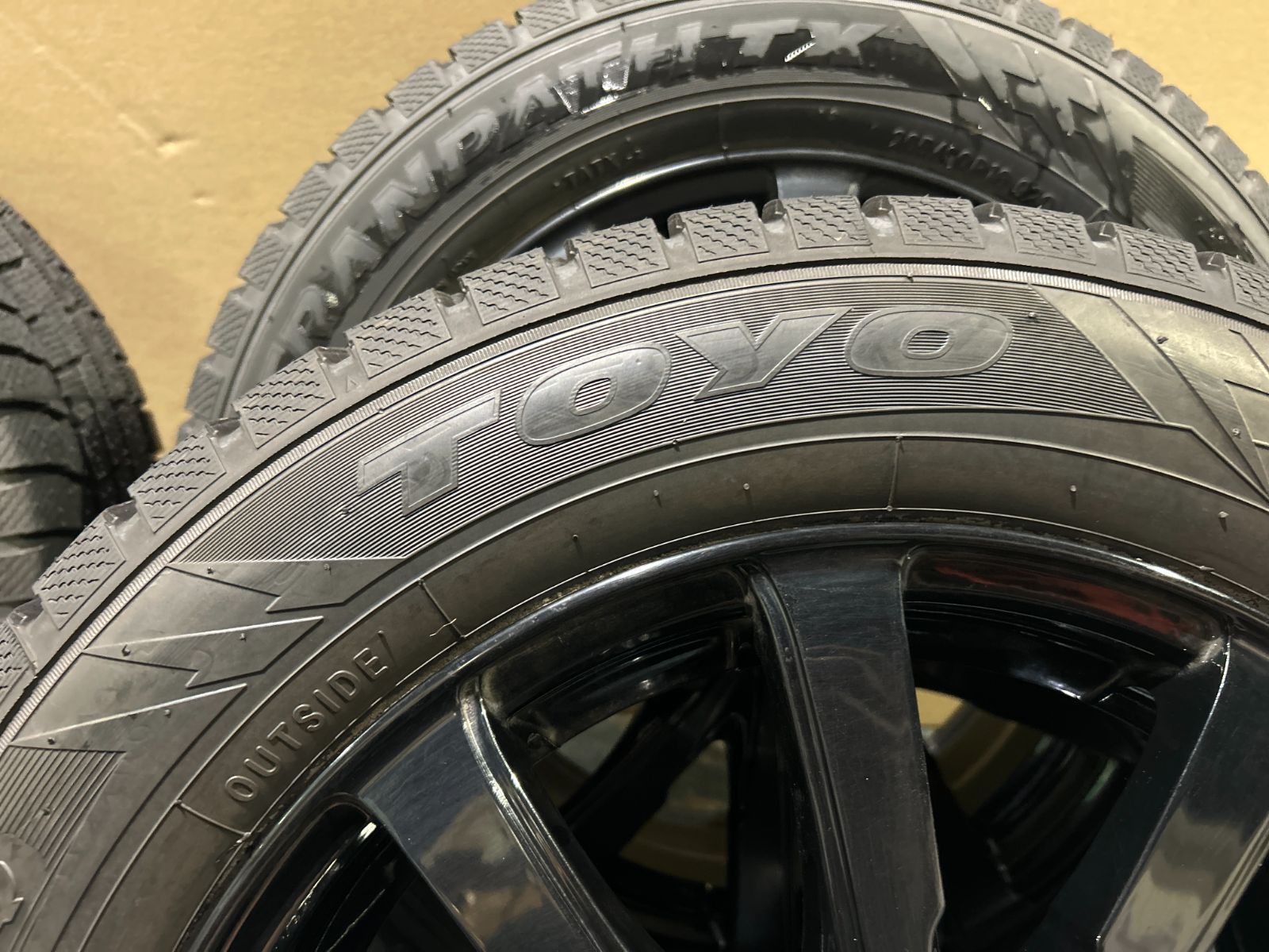 トーヨータイヤ