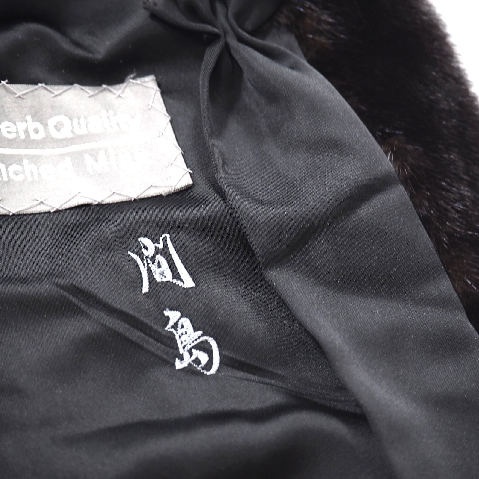 ダークブラウン F