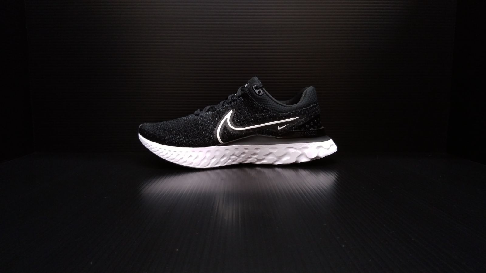 NIKE REACT INFINITY RUN FK 3 DH5392 001 NIKE REACT INFINITY RUN FK 3 DH5392 001