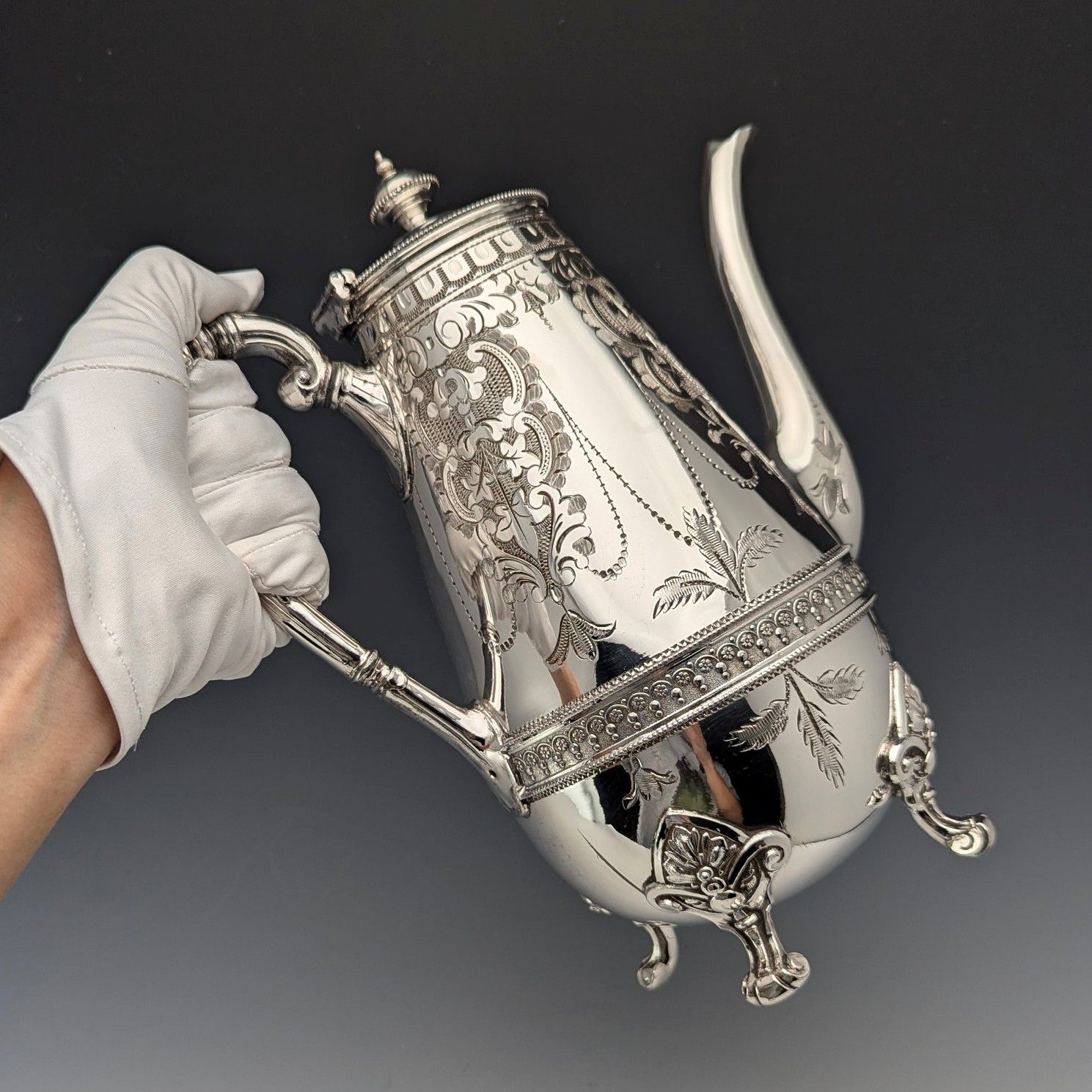 1870年頃 英国アンティーク シルバープレート製 コーヒーポット Philip Ashberry 1870年頃 英国アンティーク シルバープレート製 コーヒーポット