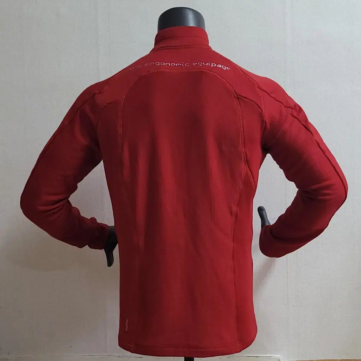 MONTURA モンチュラ 長袖Tシャツ