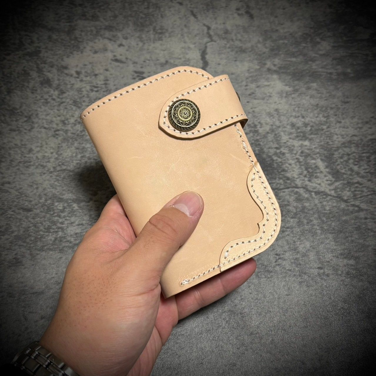 経年変化を楽しむ ミドルウォレット メンズ財布 二つ折り 財布