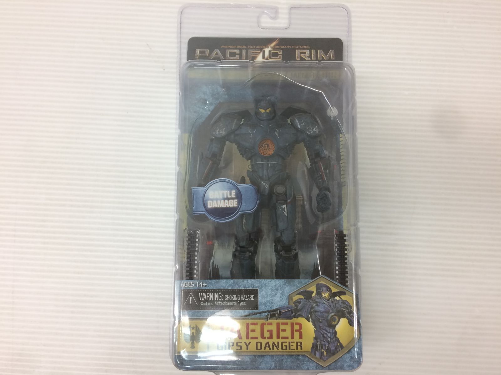 (未使用･未開封品)　パシフィック・リム/ 7インチ アクションフィギュア: ジプシー・デンジャー vs ナイフヘッド・カイジュウ 2PK vf3p617 Amazon | パシフィック リム ジプシー デンジャー 7インチ