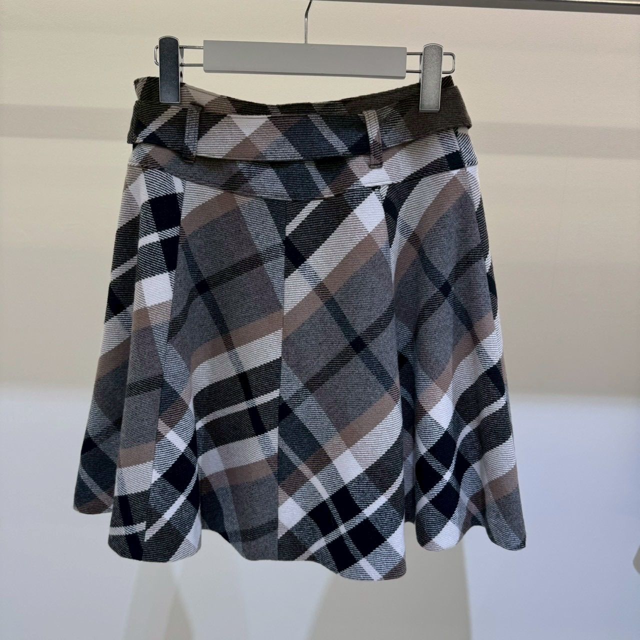 BURBERRY ブルーレーベル チェックフ ベルト付きスカート