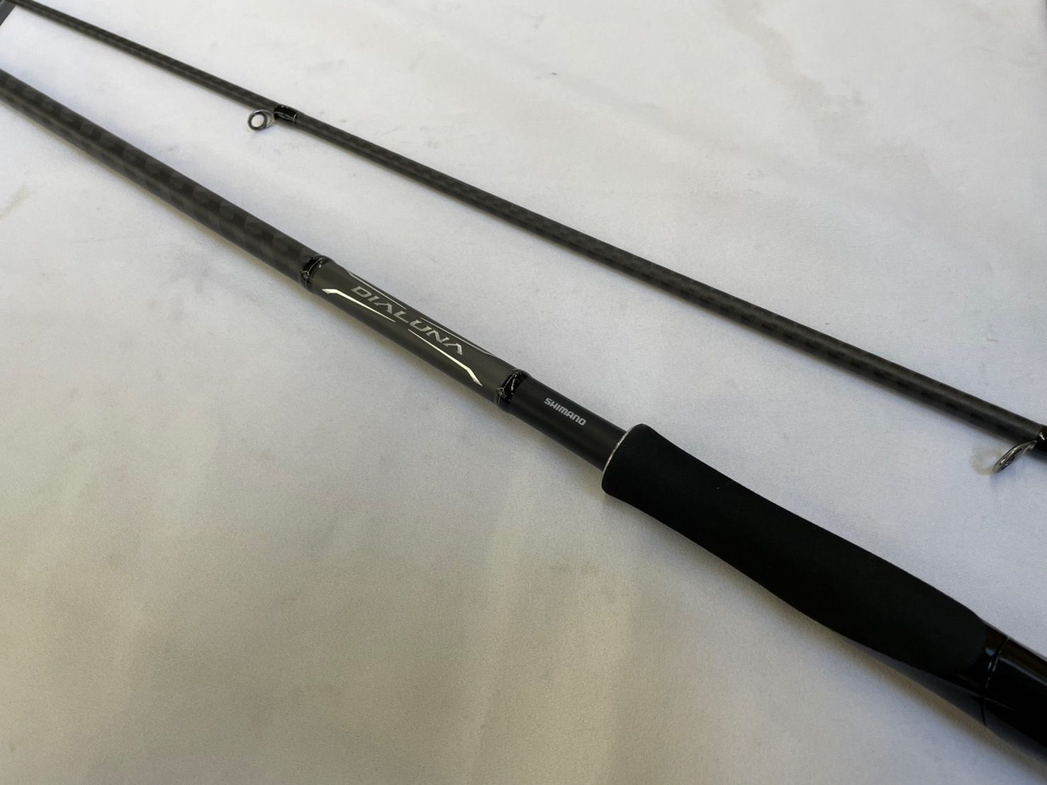 【美品】シマノ 18ディアルーナS106M シーバスロッド ライトショアジギング シマノ18ディアルーナをインプレ。S106MLをフラットフィッシュ・ライト